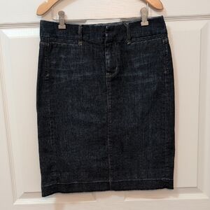 GAP Blue Denim Skirt Knee-Length for Work NWOT